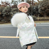 de los niños de invierno de nieve chaqueta niñas deslumbrante abrigo color de moda con capucha chaqueta de plumón de pato Natural collar de piel
